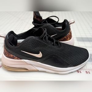 Nike Air Max Motion 2, Tortoise/Pink